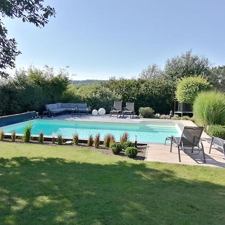 Le Clos Du Montys Louveigné Kültér fotó