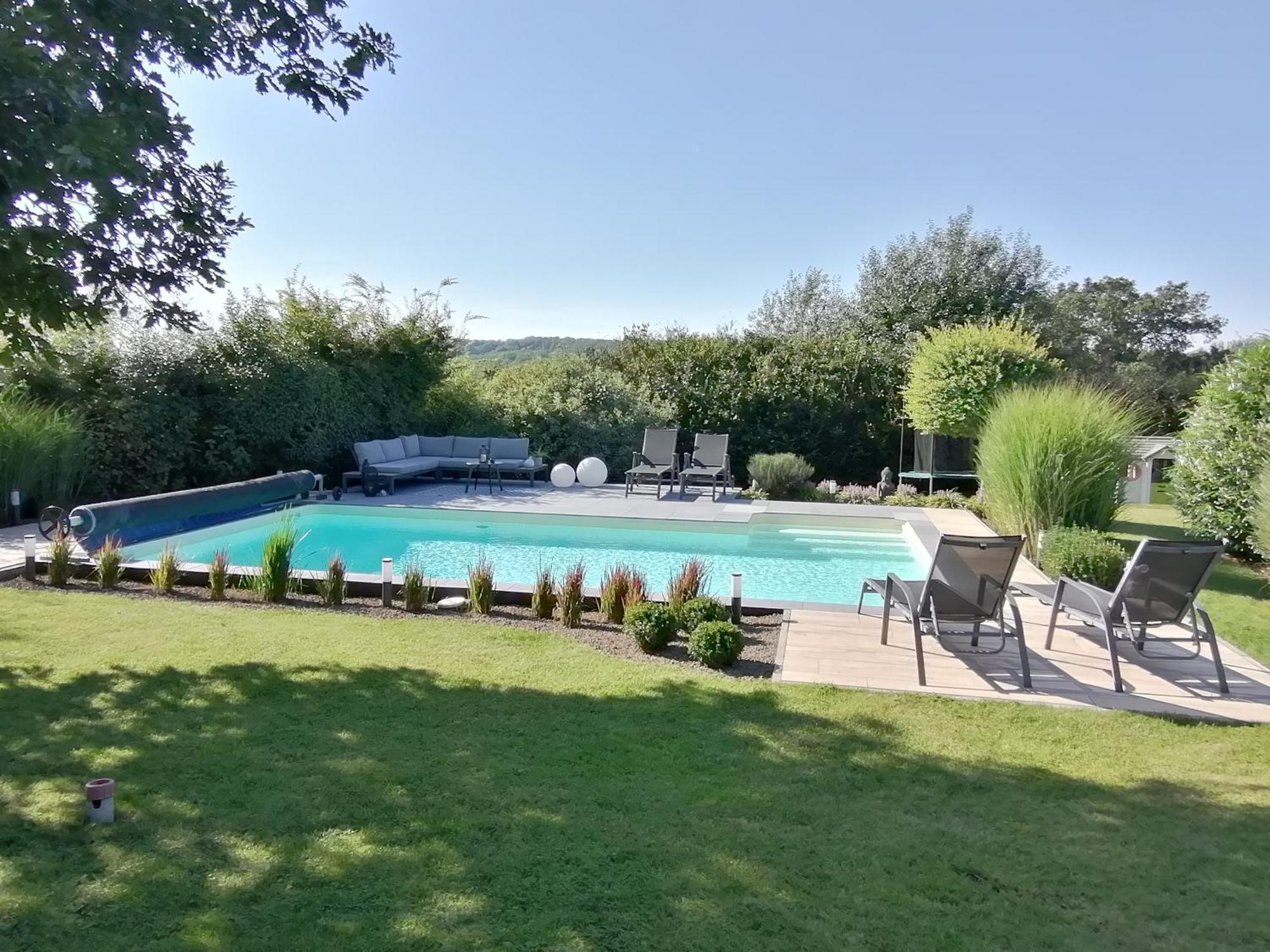 Le Clos Du Montys Louveigné Kültér fotó