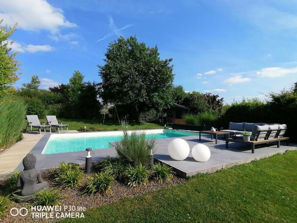 Le Clos Du Montys Louveigné Kültér fotó